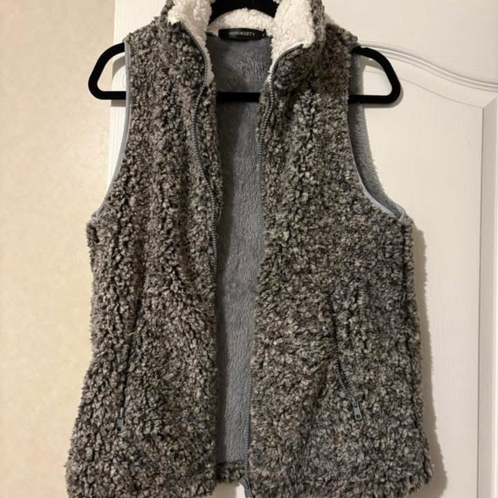 Cozy Sherpa Fleece Vest